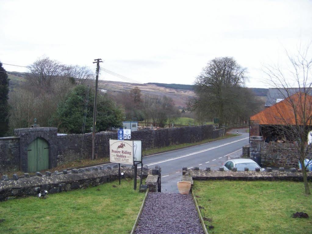 Pentre Riding Stables Hotel Abercraf Exterior photo